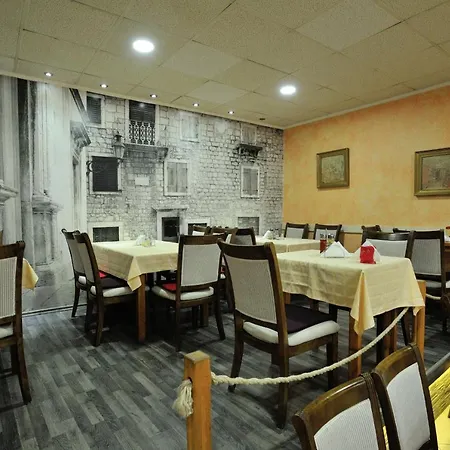 Edem 3* Mostar